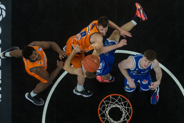 让我们深入 让我们深入