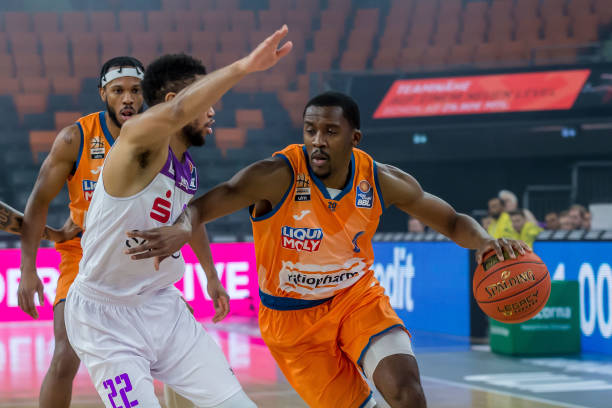 这句话更像 这句话更像