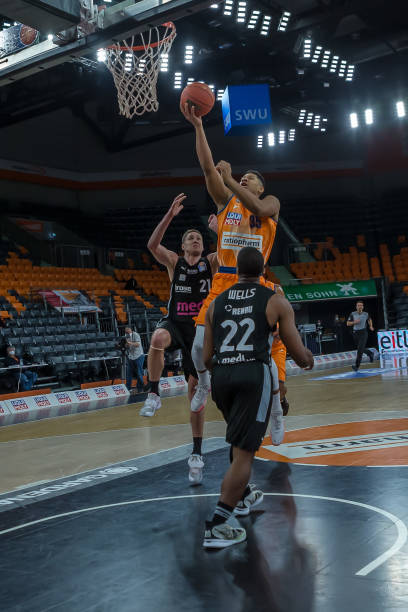 对骆建佑而 对骆建佑而